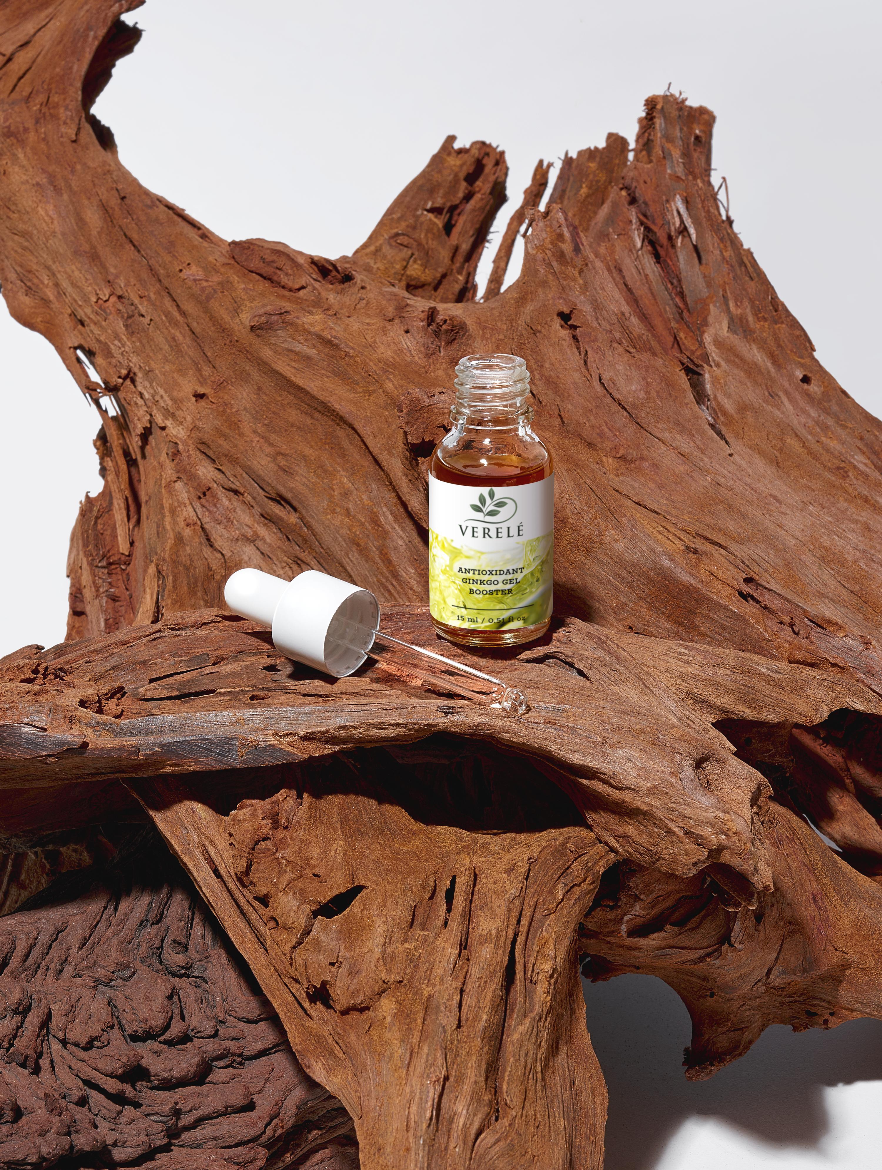 Antioxidant Ginkgo Gel Booster with Green Tea & Grape Seed – Hydrating & Protecting – COSMOS NATURAL Certified, Made from Natural Ingredients in Europe by Verelé, 15 ml / 0.51 fl oz - Verele