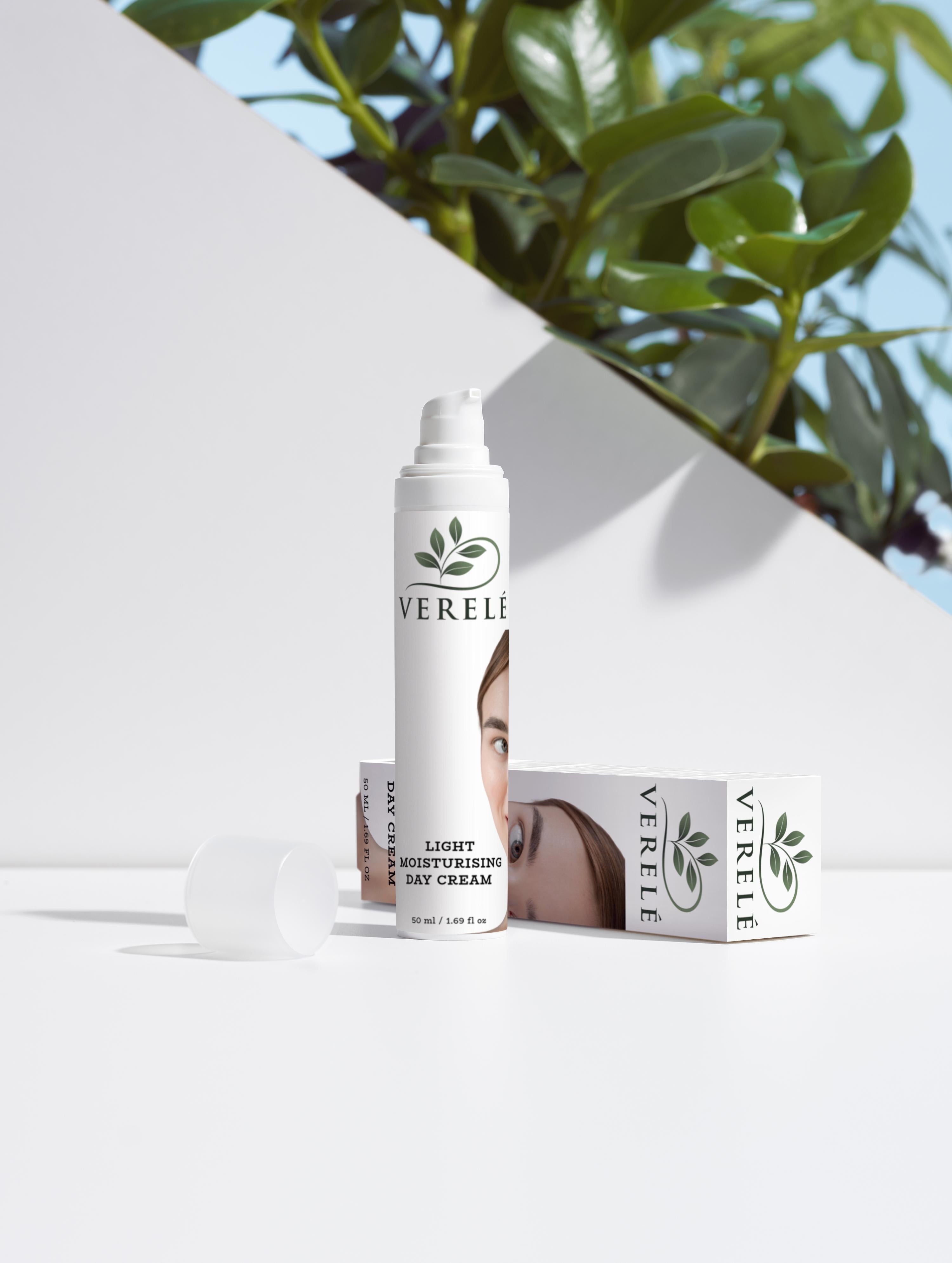 Light Moisturising Day Cream with Hyaluronic Acid & Betaine – Hydrating & Matte Finish – COSMOS NATURAL Certified, Made from Natural Ingredients in Europe by Verelé, 50 ml / 1.69 fl oz - Verele