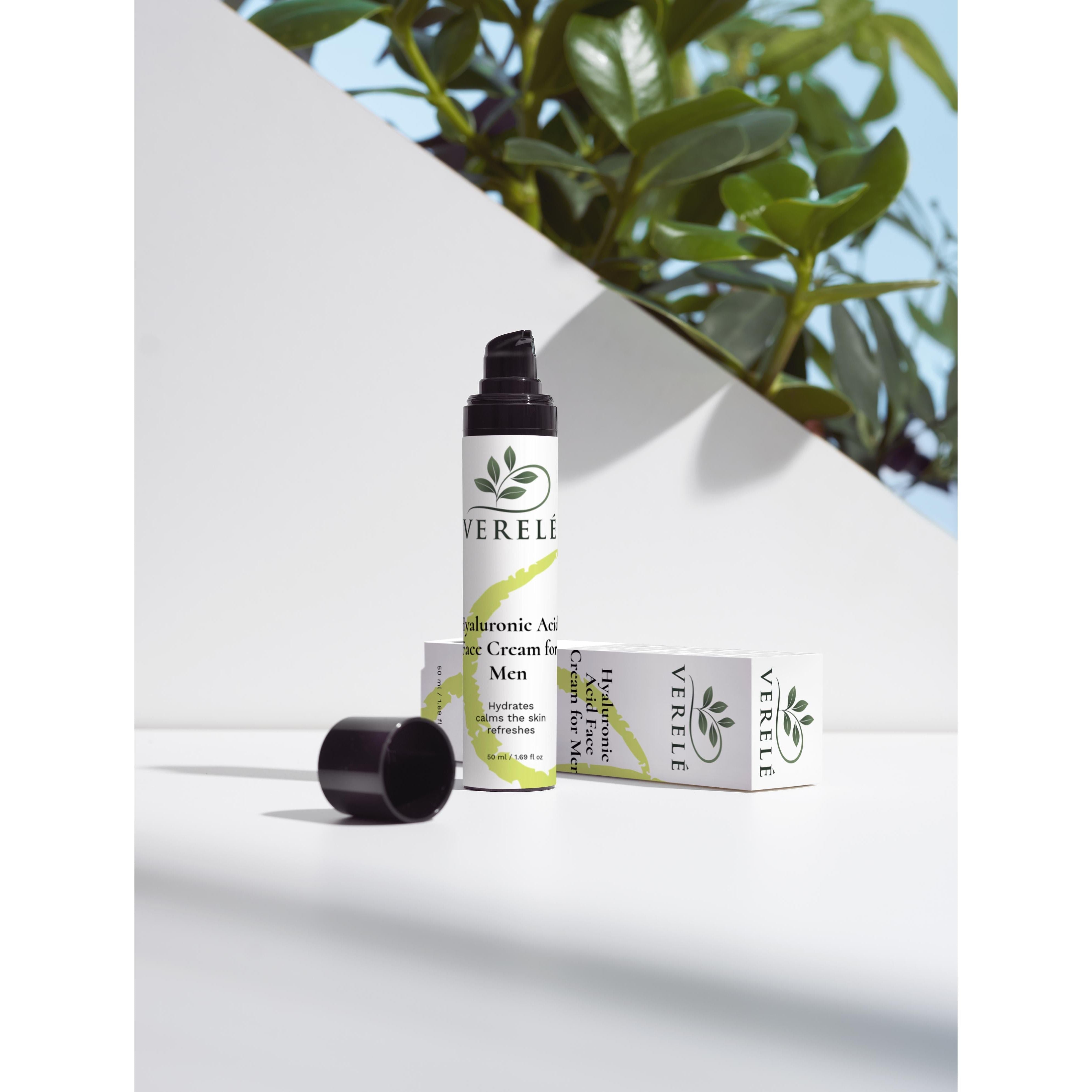 Hyaluronic Acid Face Cream for Men with Aloe & Jojoba Oil – Hydrating & Soothing After Shaving – COSMOS NATURAL Certified, Made from Natural Ingredients in Europe by Verelé, 50 ml / 1.69 fl oz - Verele