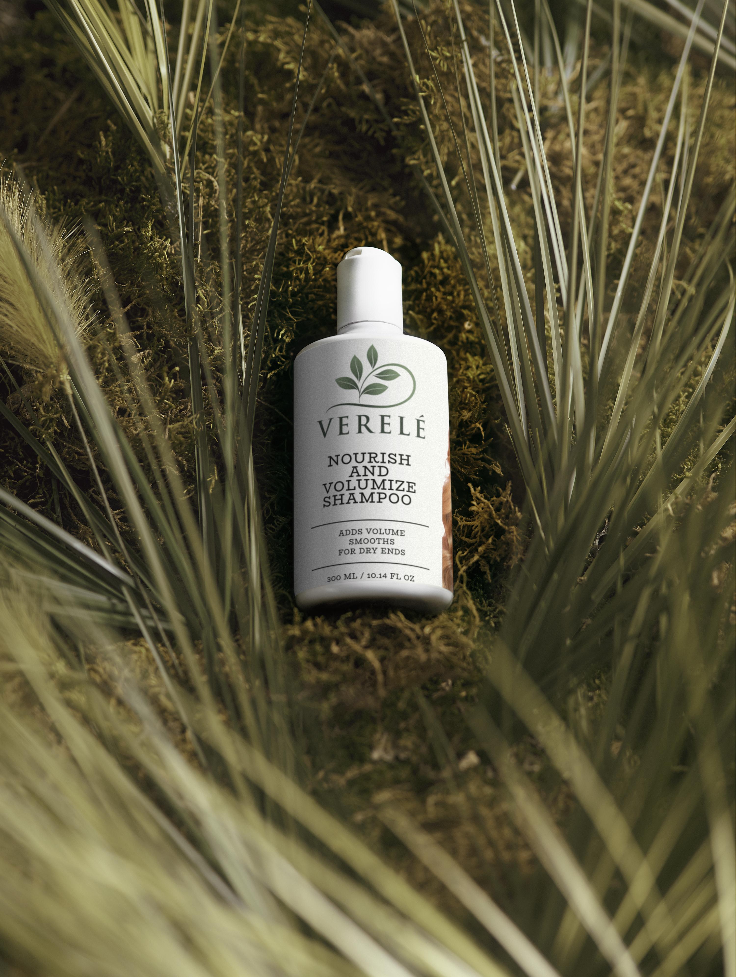 Nourish and Volumize Shampoo with Organic Betaine & Wheat Protein – Adds Volume & Softness – COSMOS NATURAL Certified, Made in Europe by Verelé, 300 ml / 10.14 fl oz - Verele
