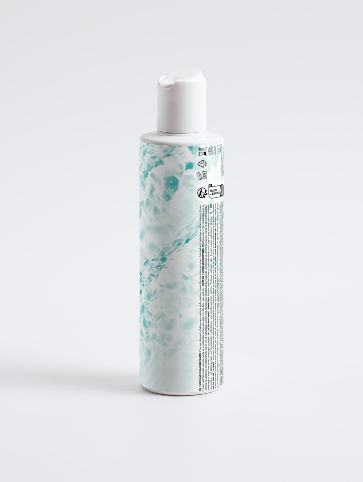 Hydrating Micellar Cleanser with Organic Aloe, Linden Flower & Hyaluronic Acid – Removes Makeup & Impurities – COSMOS ORGANIC Certified, Made from Natural Ingredients in Europe by Verelé, 200 ml / 6.76 fl oz - Verele
